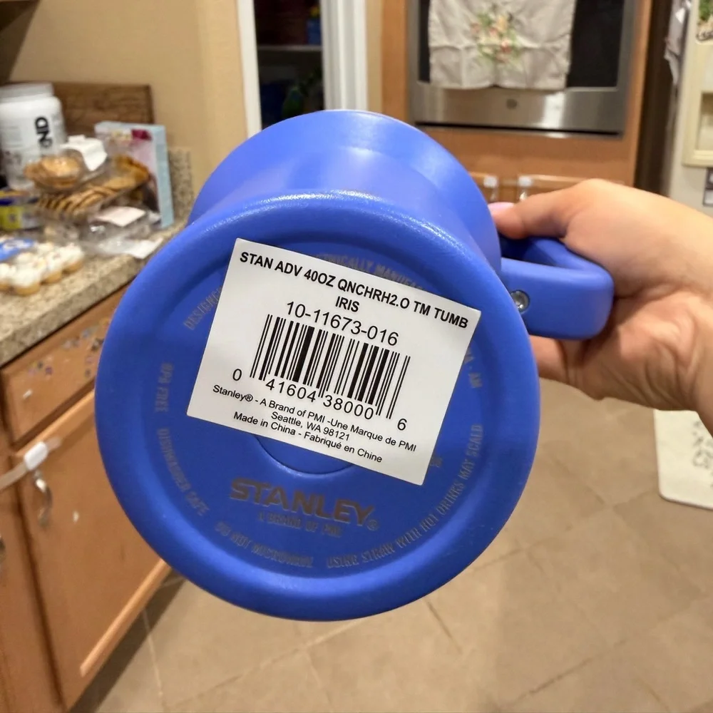 Stanley cup - Picture 3 of 3